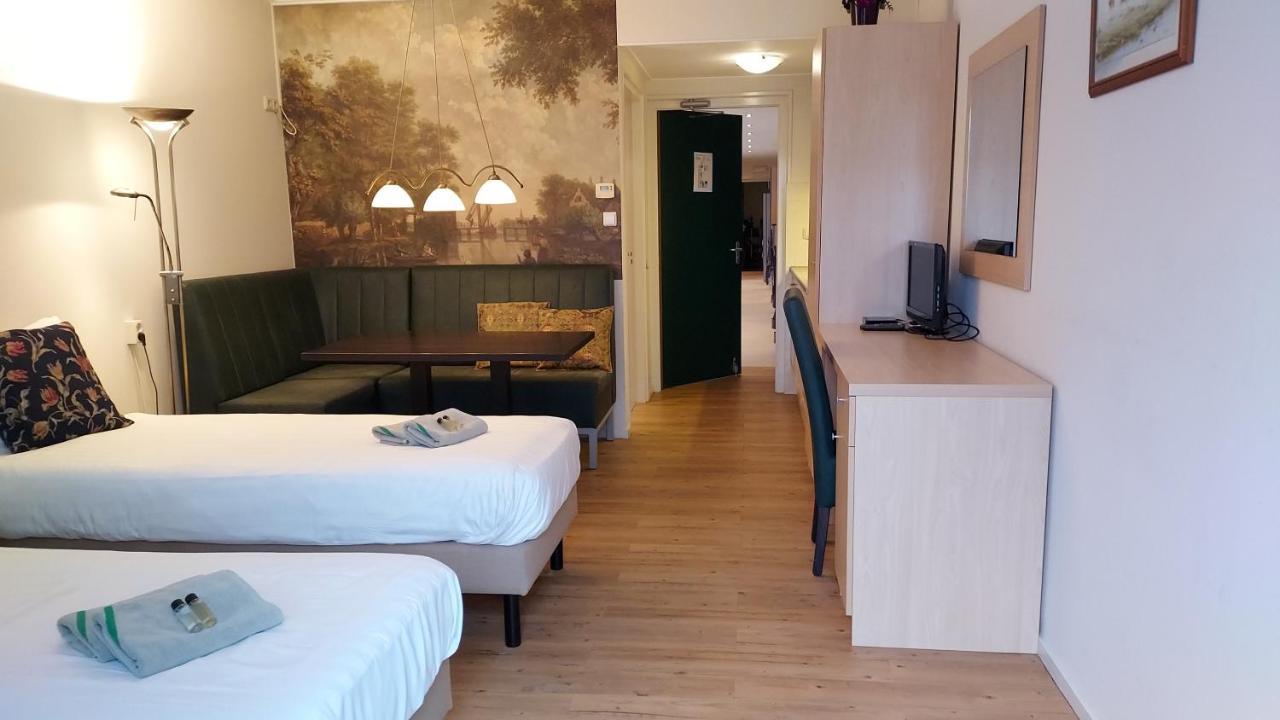 Lodge 61 Hotel Aan Het Water เมเดมบลิค ภายนอก รูปภาพ